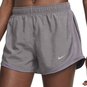 Women’s Nike Tempo Shorts